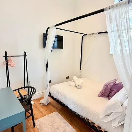 The Nest - Sleeps 7 - Free Off Street Parking Apartamento